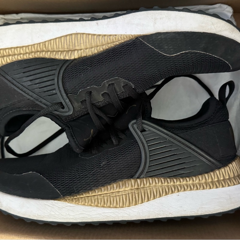 Puma Pacer Next Cage Metallic Sneakers - Women’s 7.5